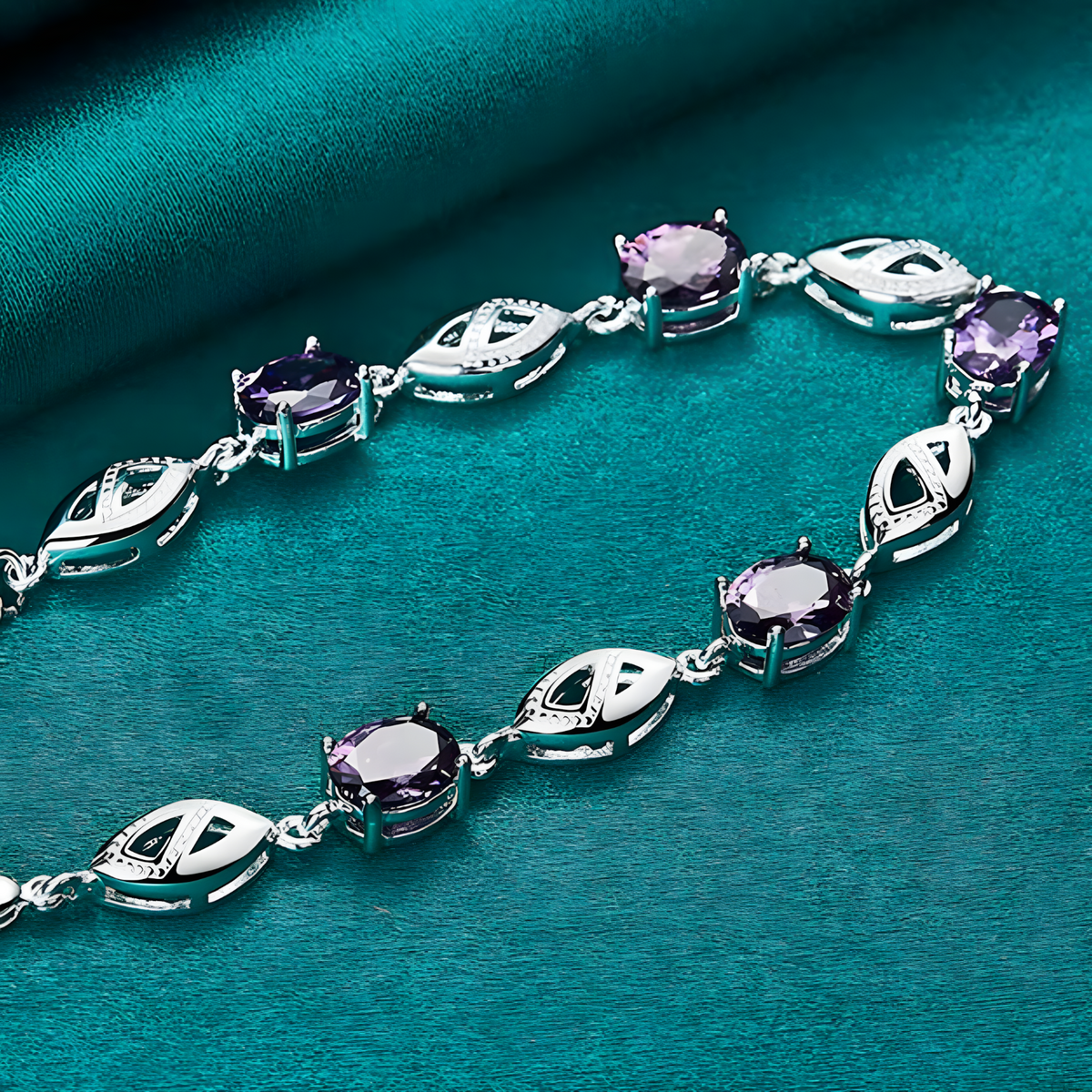 Unified Jewellery Purple Crystal Leaf Link Bracelet Adjustable Lobster 1848