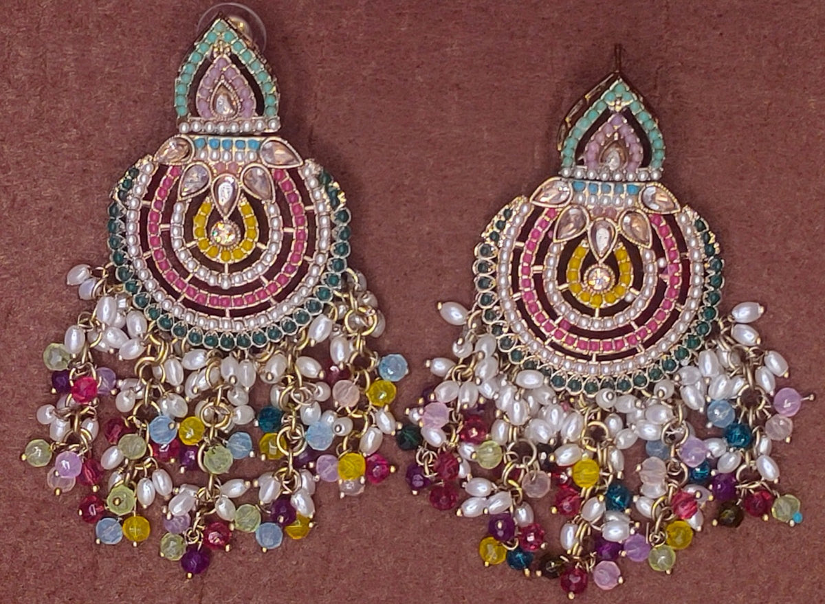 Elegant Bollywood Inspired Gold Kundan Earrings - Traditional Indian Jewelry 178