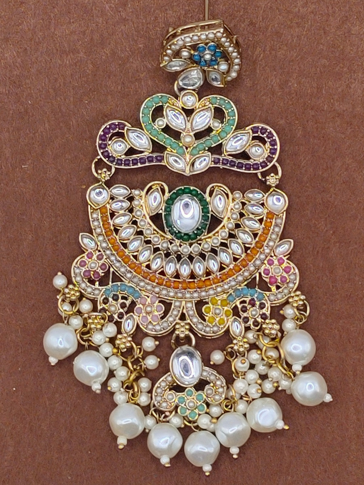 Elegant Bollywood Inspired Gold Kundan Earrings and Tika Set Indian Jewelry 247