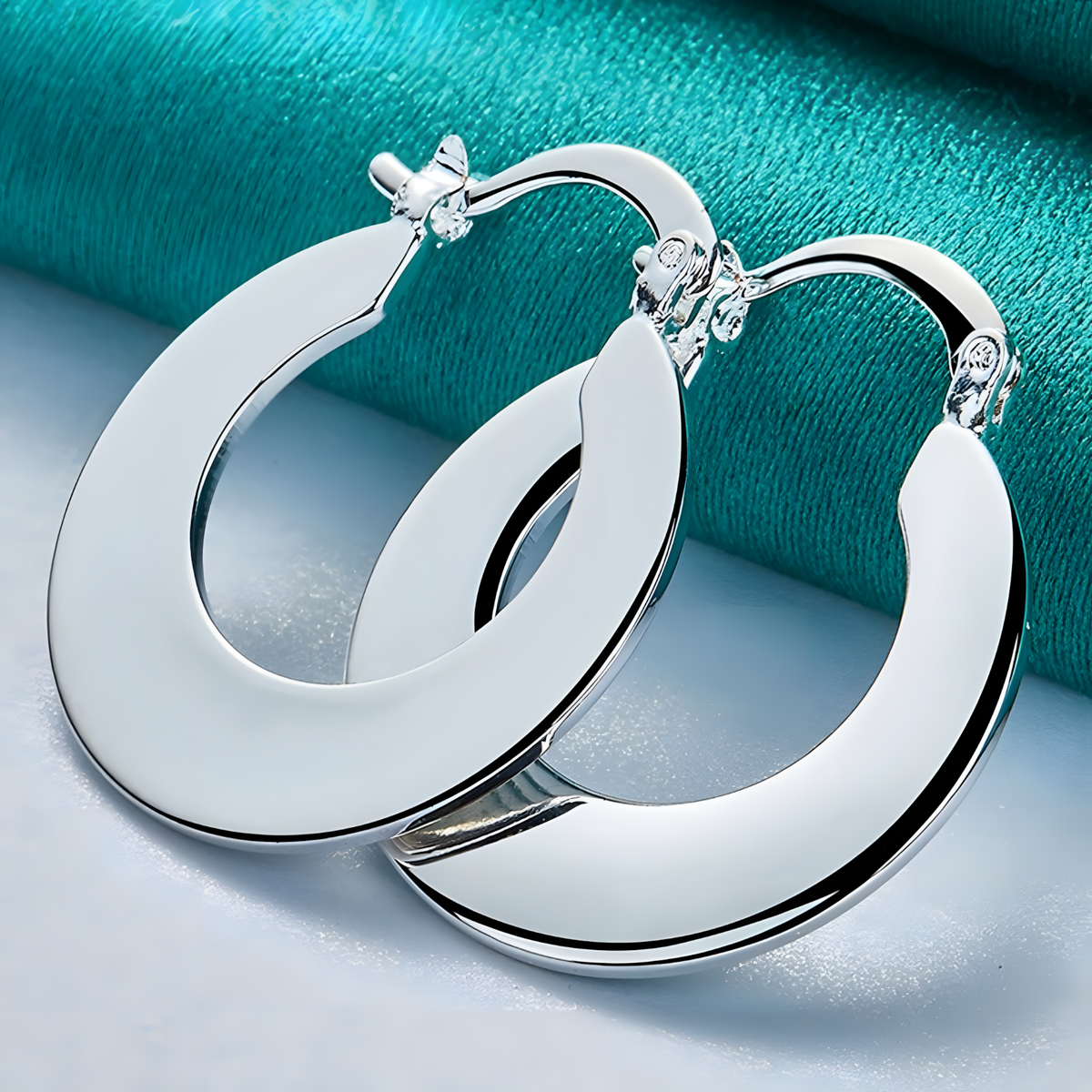 Silver Plated Alloy Flat Round Hoop Earrings for Women, Hinged Snap Closure 1419