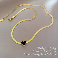 Gold Snake Chain Necklace with Black Heart Pendant – Stainless Steel & Shell 742