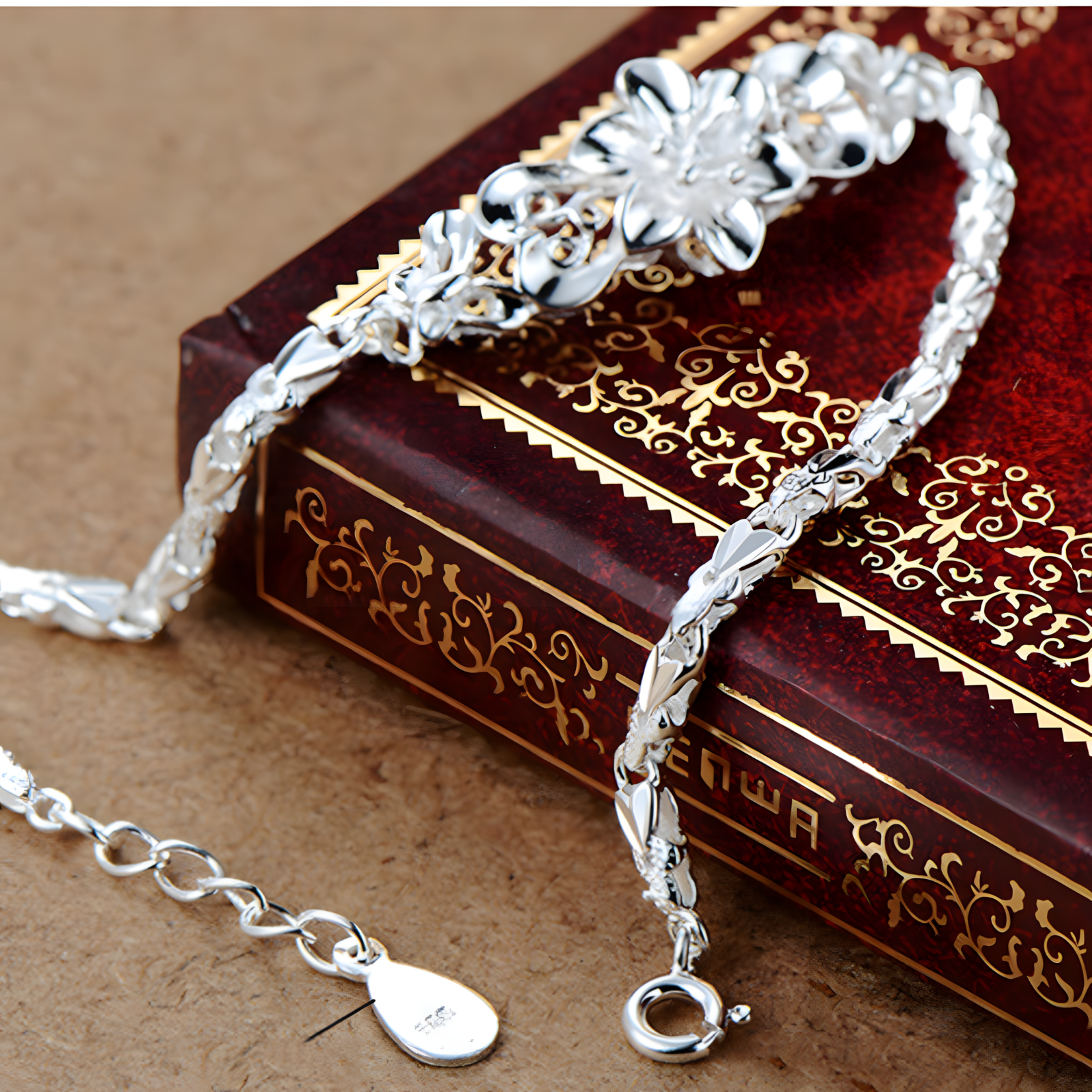 Silver Flower Bracelet Silver Plated Charm Floral Link Jewelry Gift   1821