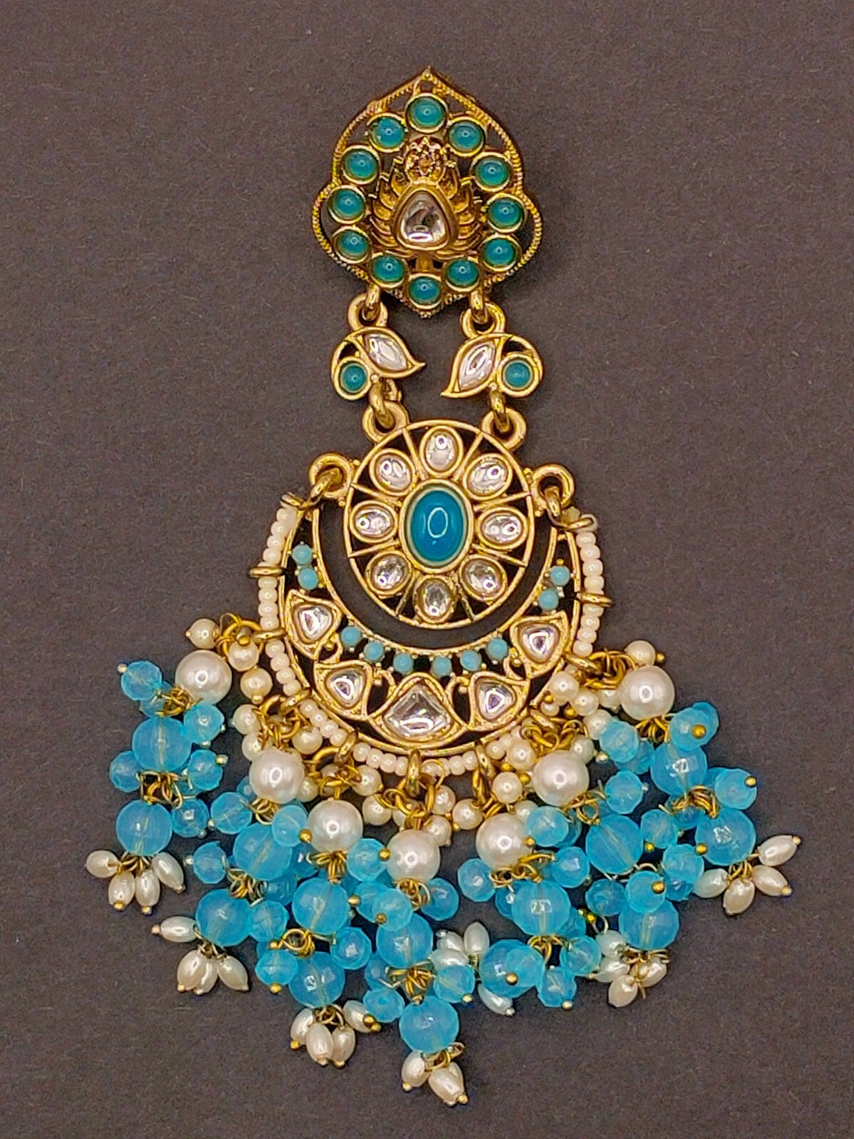 Elegant Bollywood Inspired Gold Kundan Earrings - Traditional Indian Jewelry 205