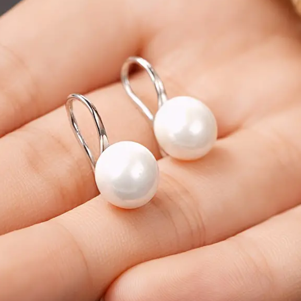 Elegant Sterling Silver Dangle Earrings with Lustrous Freshwater Pearls 133