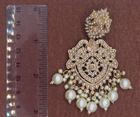 Elegant Bollywood Inspired Gold Kundan Earrings - Traditional Indian Jewelry 180