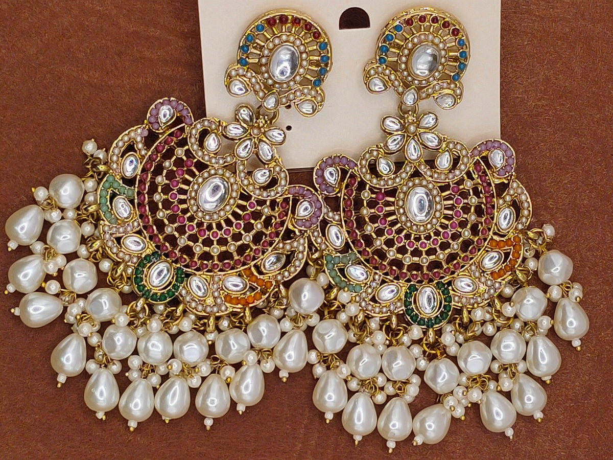 Elegant Bollywood Inspired Gold Kundan Earrings - Traditional Indian Jewelry 216