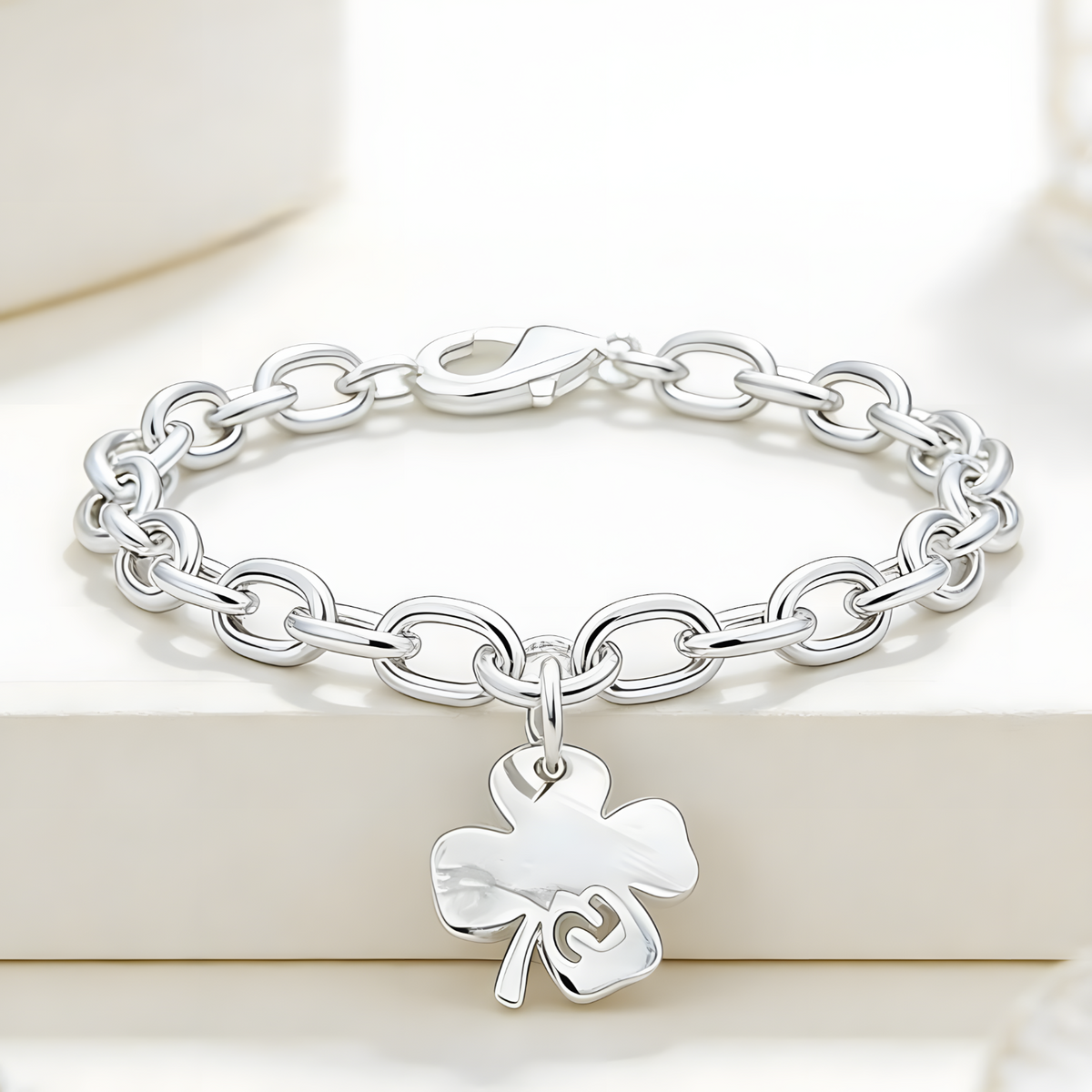 Four Leaf Clover Charm Bracelet For Women Silver Colour Link Chain Bracelet 1759