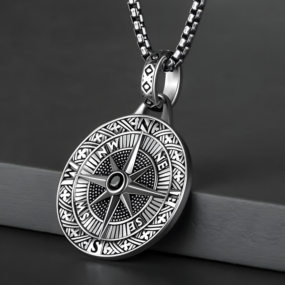 Compass Pendant Necklace for Men Rotating Compass Disc Medallion Hip Hop 1387