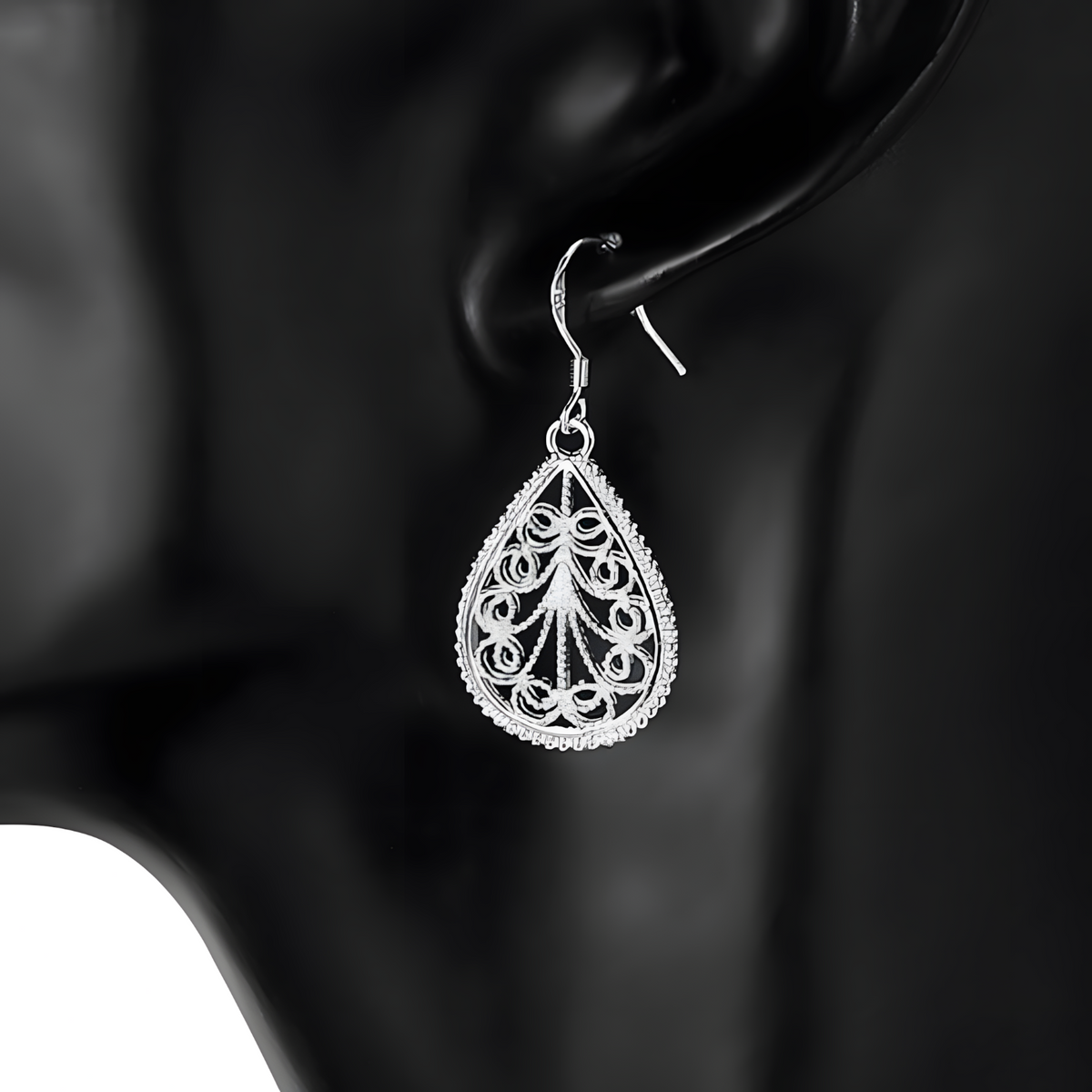 Water Drop Pendant Necklace and Earring Set-Copper Alloy 925 Silver Plating 1202
