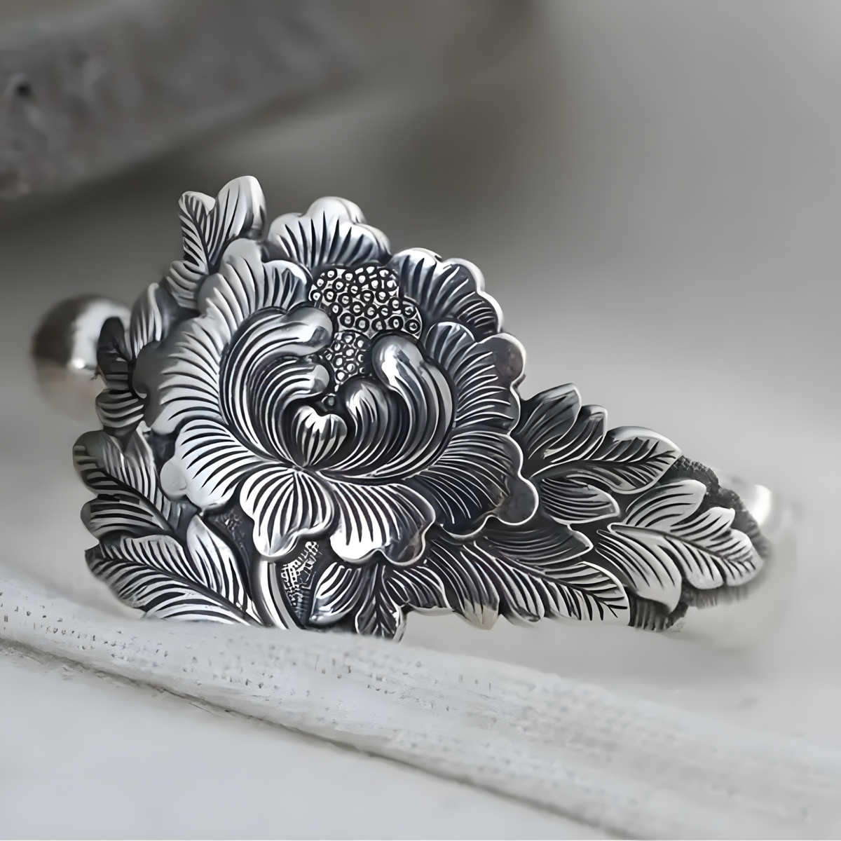 Unified Jewellery Premium Floral Statement Ring Adjustable 13mm Women 1832