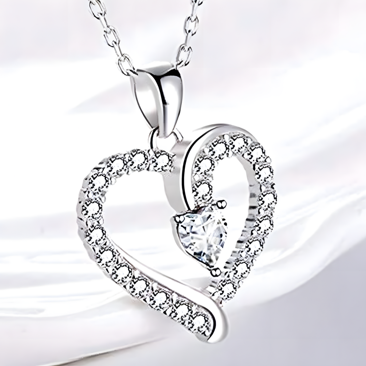 Luxury Paved Heart Necklace - Dazzling Cubic Zirconia Silver Tone for Women B72