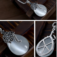 Elegant Silver Tone Teardrop Pendant Necklace Dangle Earrings Jewelry Set B45