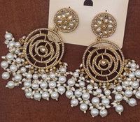 Elegant Bollywood Inspired Gold Kundan Earrings - Traditional Indian Jewelry 181