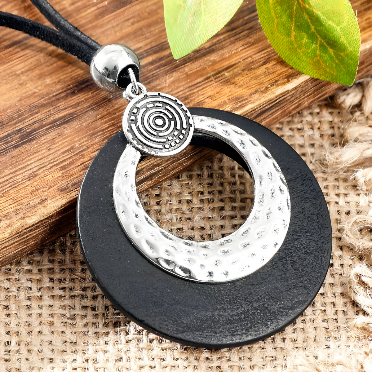 Boho Hammered Hoop Jewellery Set Women, Black Cord Round Pendant Necklace 1709