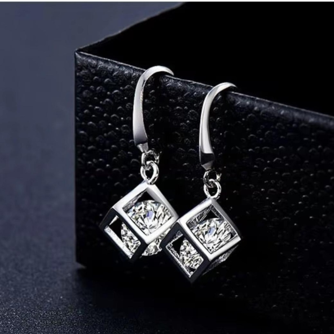 Sparkling Cube CZ Necklace & Earrings Set — Elegant Rope Chain Pendant 1307