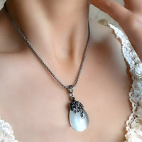 Elegant Silver Tone Teardrop Pendant Necklace Dangle Earrings Jewelry Set B45
