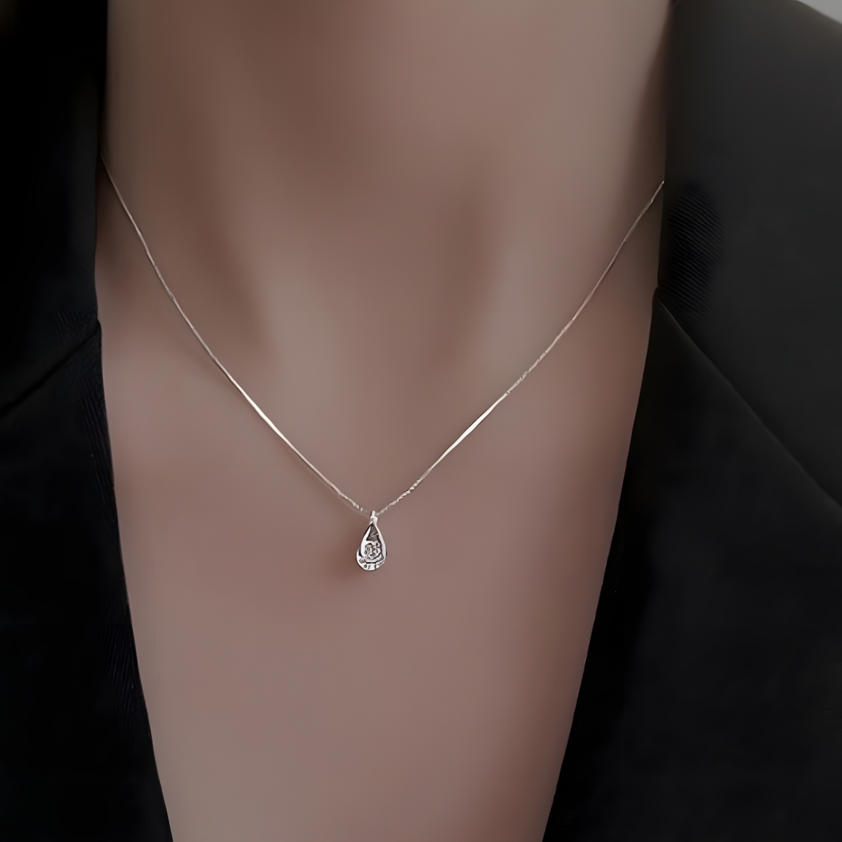 Silver-Tone Water Drop Zircon Necklace for Women – Elegant Crystal Pendant 823