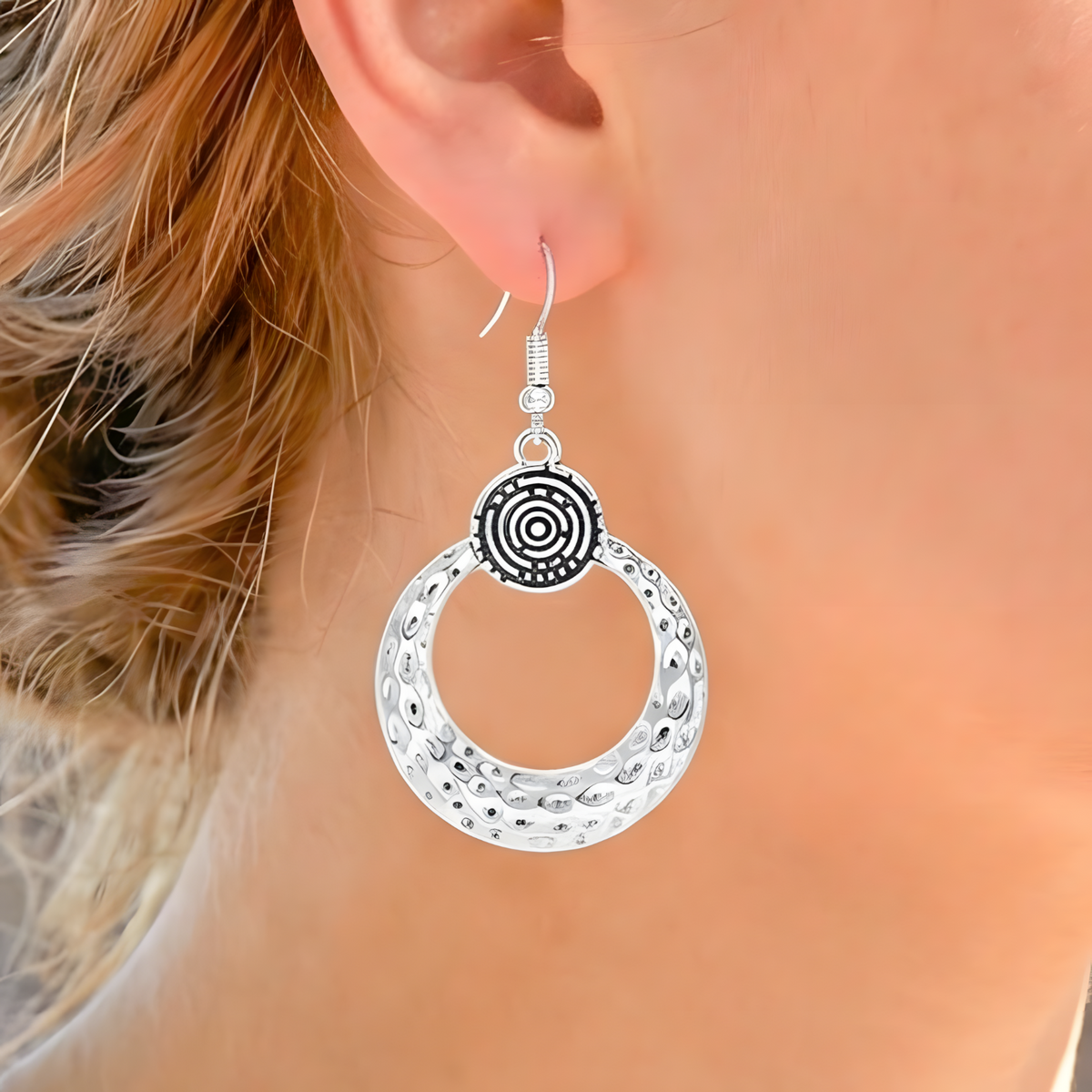 Boho Hammered Hoop Jewellery Set Women, Black Cord Round Pendant Necklace 1709