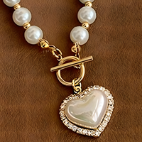 Pearl Heart Pendant Necklace Gold Tone Toggle Clasp Beaded Chain Statement -1397