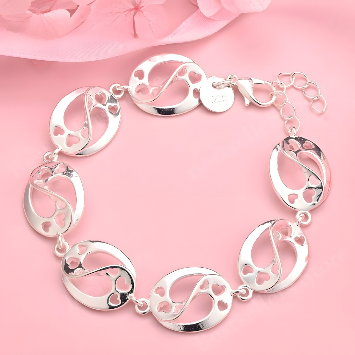 Unified Jewellery Heart Link Charm Bracelet 20cm Silver Tone Adjustable 1888