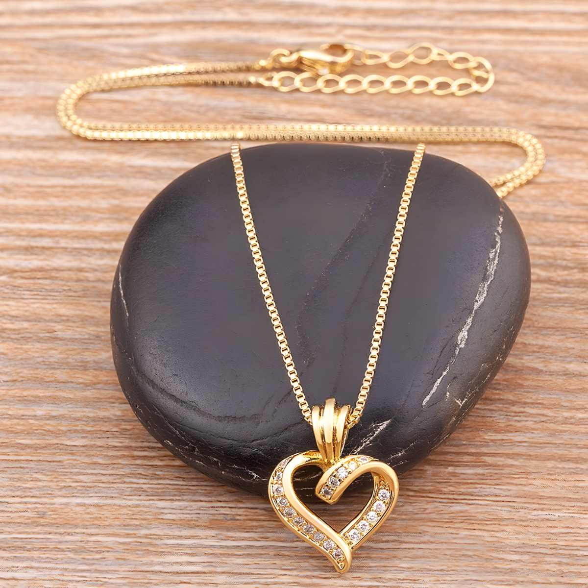 Heart Pendant Necklace for Women Copper Alloy GoldPlated Twisted Open Heart 1149