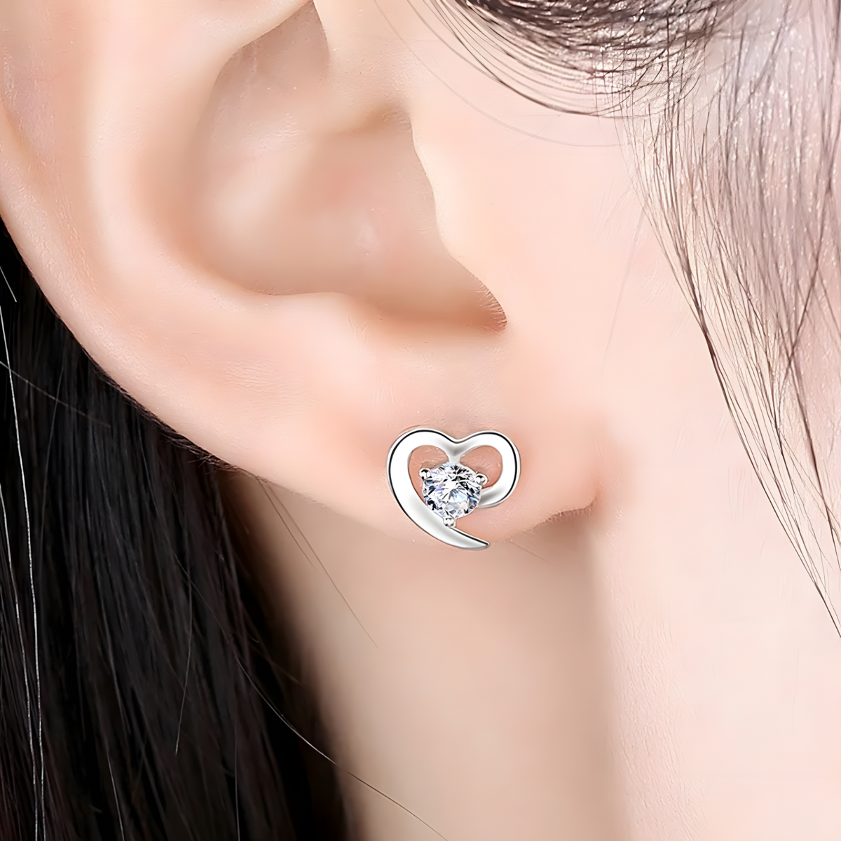 Women's 925 Silver Heart Stud Earrings with Dazzling Crystal Rhinestones 482
