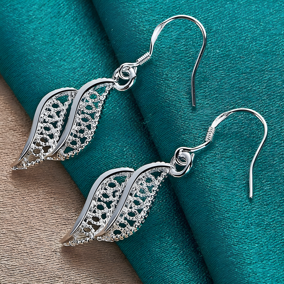 Silver-Tone Leaf Drop Earrings for Women – Elegant Zinc Alloy Twisted Leaf 1187