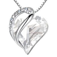 White Crystal Heart Pendant Necklace For Women Silver Tone Alloy Necklace B326