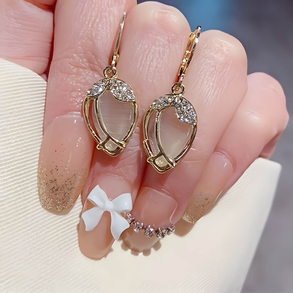 Contemporary Geometric Hoop Earrings Women | Gold Color Zinc Alloy Pearl 586