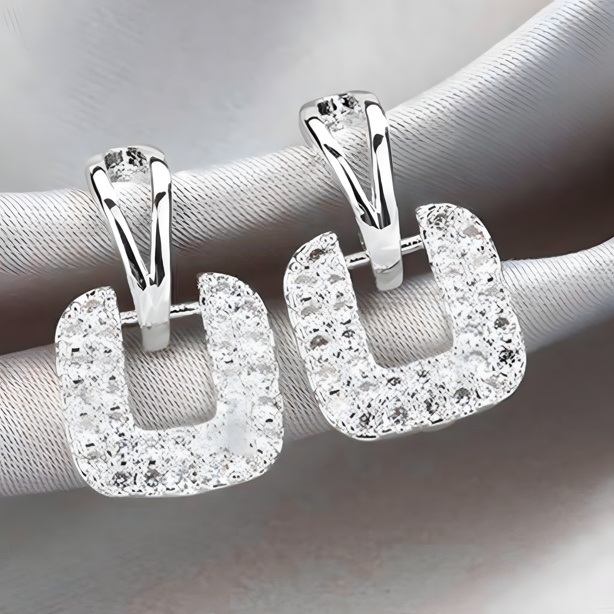 925 Sterling Silver Geometric Hoop Earrings Sparkling CZ Square Drop Hoops 316