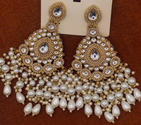 Elegant Bollywood Inspired Gold Kundan Earrings - Traditional Indian Jewelry 184
