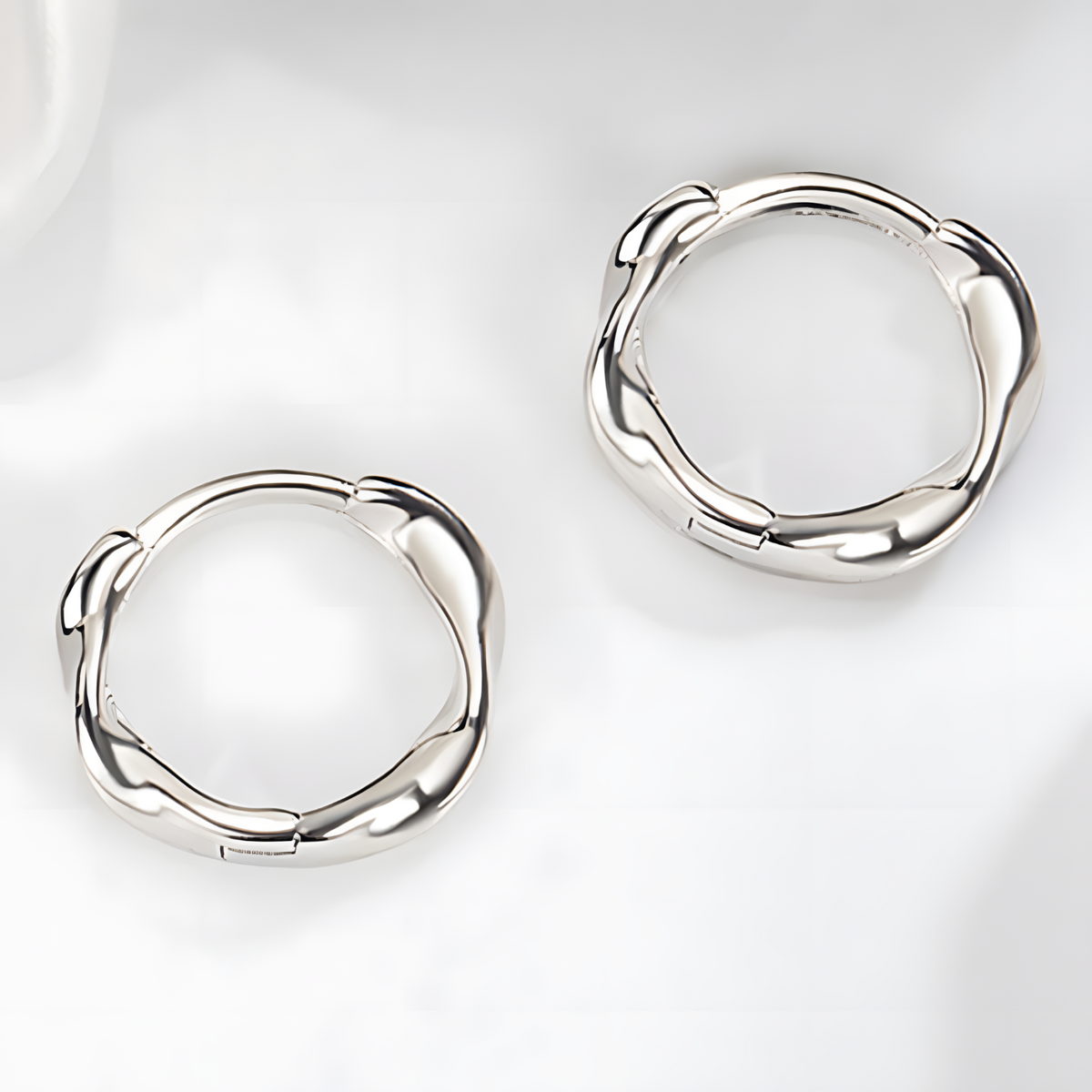 Silver-Tone Twisted Hoop Earrings Women Copper Alloy Zinc-Plated Fashion 993