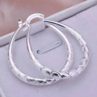 Stylish Lightweight Silver Tone Hoop Earrings - Engraved Pattern Latch Back 441