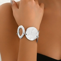 Abstract Hammered Disc Link Bracelet 20cm Adjustable Silver Tone Statement 1738