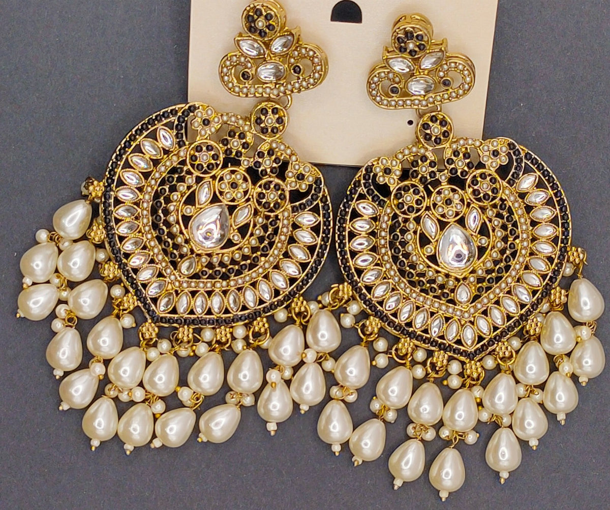 Elegant Bollywood Inspired Gold Kundan Earrings - Traditional Indian Jewelry 229