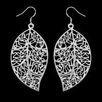Women’s Leaf Earrings & Pendant Necklace Set – Elegant Filigree Leaf Design B22
