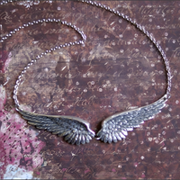 Silver Tone Angel Wings Choker Necklace Feather Design Vintage Style B48