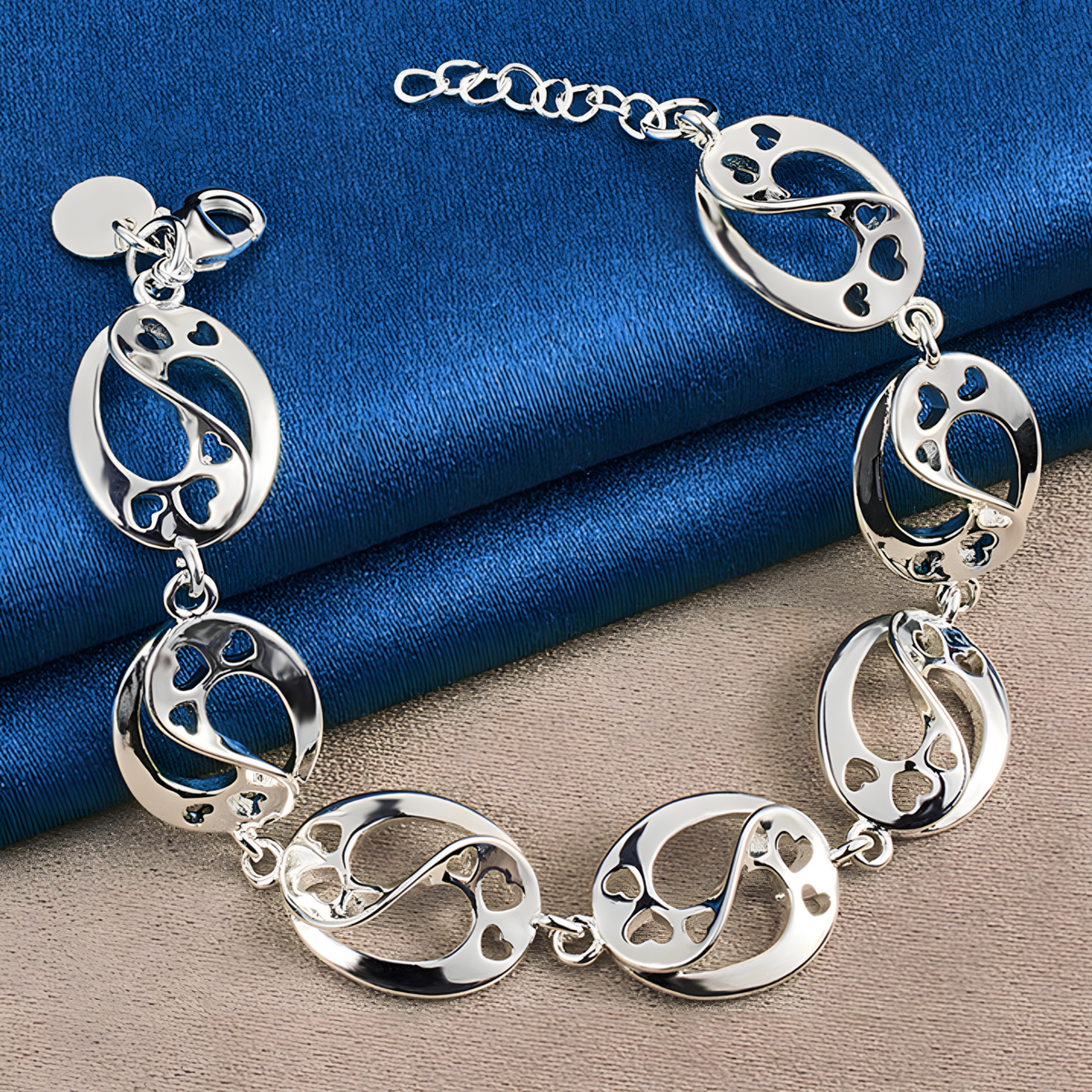 Unified Jewellery Heart Link Charm Bracelet 20cm Silver Tone Adjustable 1888