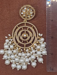 Elegant Bollywood Inspired Gold Kundan Earrings - Traditional Indian Jewelry 181