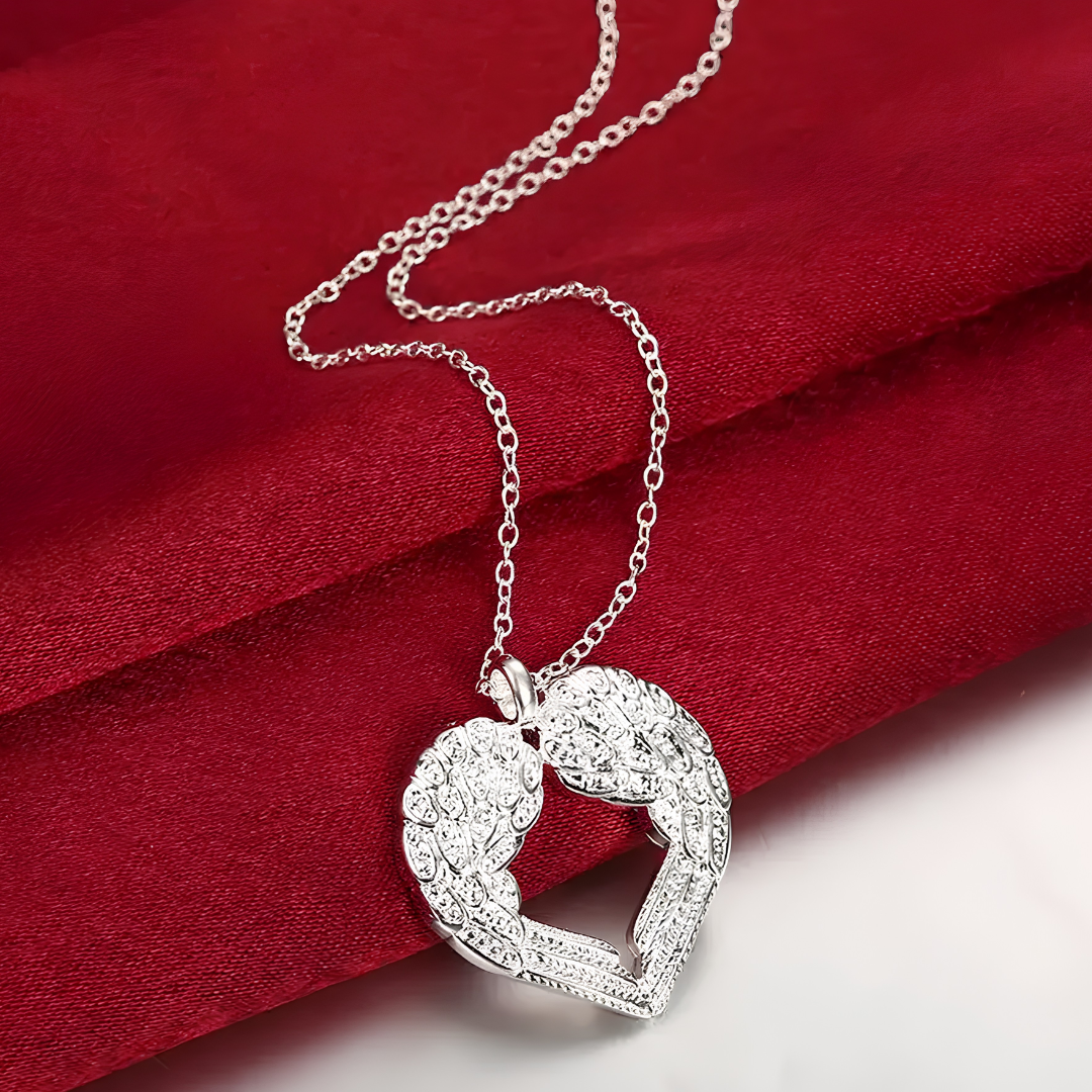 Angel Wing Heart Pendant Necklace, Silver Colour Link Chain, Love Charm 1796