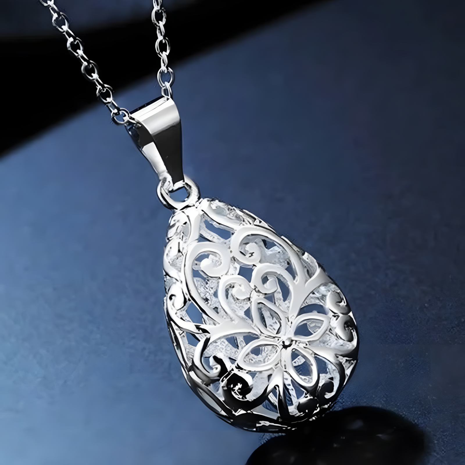 925 Sterling Silver Hollow Pendant Necklace Unique Filigree Water Drop B46