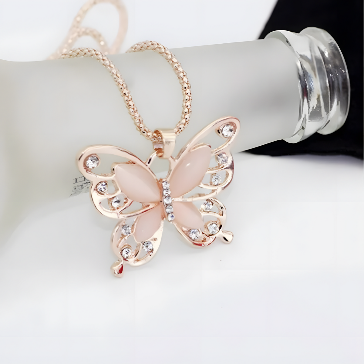 Butterfly Pendant Necklace for Women – Rose Gold Zinc Alloy Butterfly Charm 1186