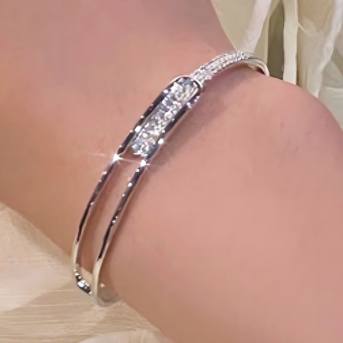 Elegant 925 Silver-Plated Geometric Cuff Bracelet Women – Trendy Open Bangle 876