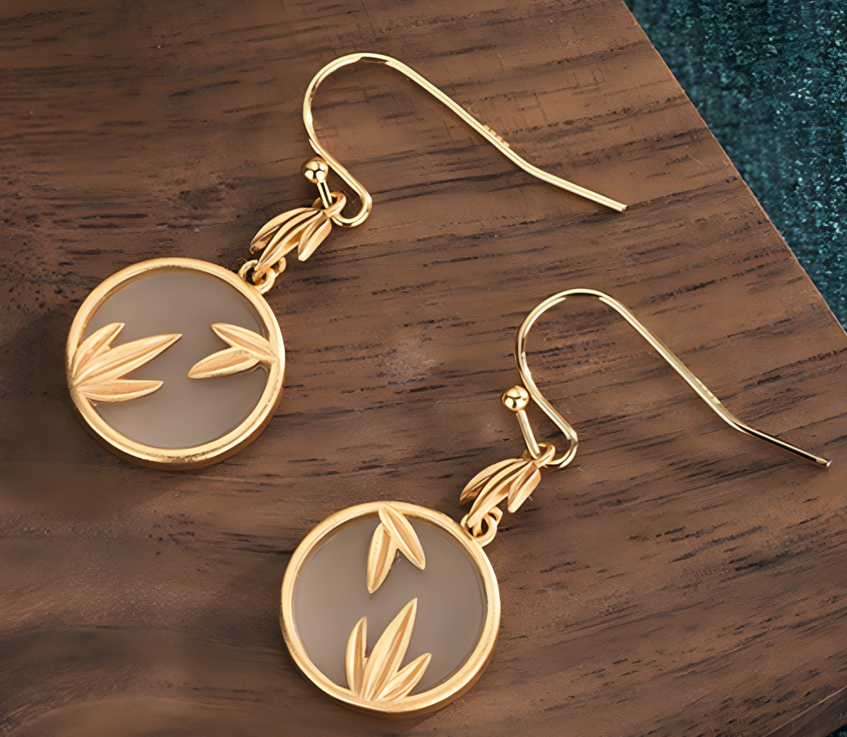 Gold Tone Bamboo Leaf Drop Earrings White Inlay Nature Inspired Dangle 32mm B18