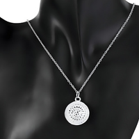 Unified Jewellery Premium Round Filigree Medallion Pendant Necklace Women 1831