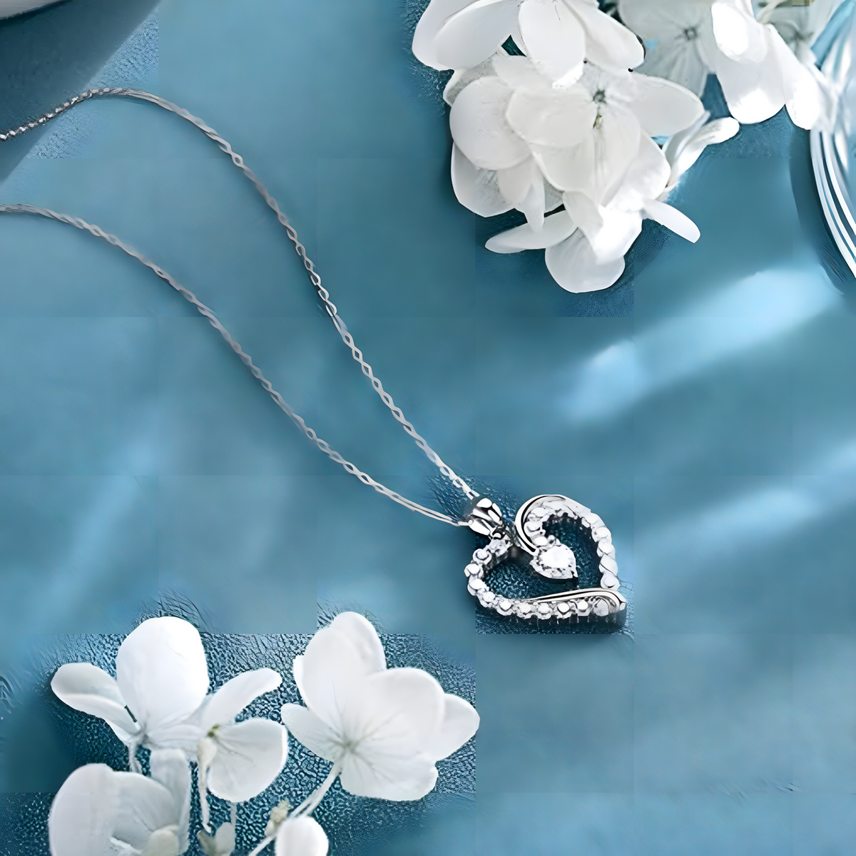 Luxury Paved Heart Necklace - Dazzling Cubic Zirconia Silver Tone for Women B72