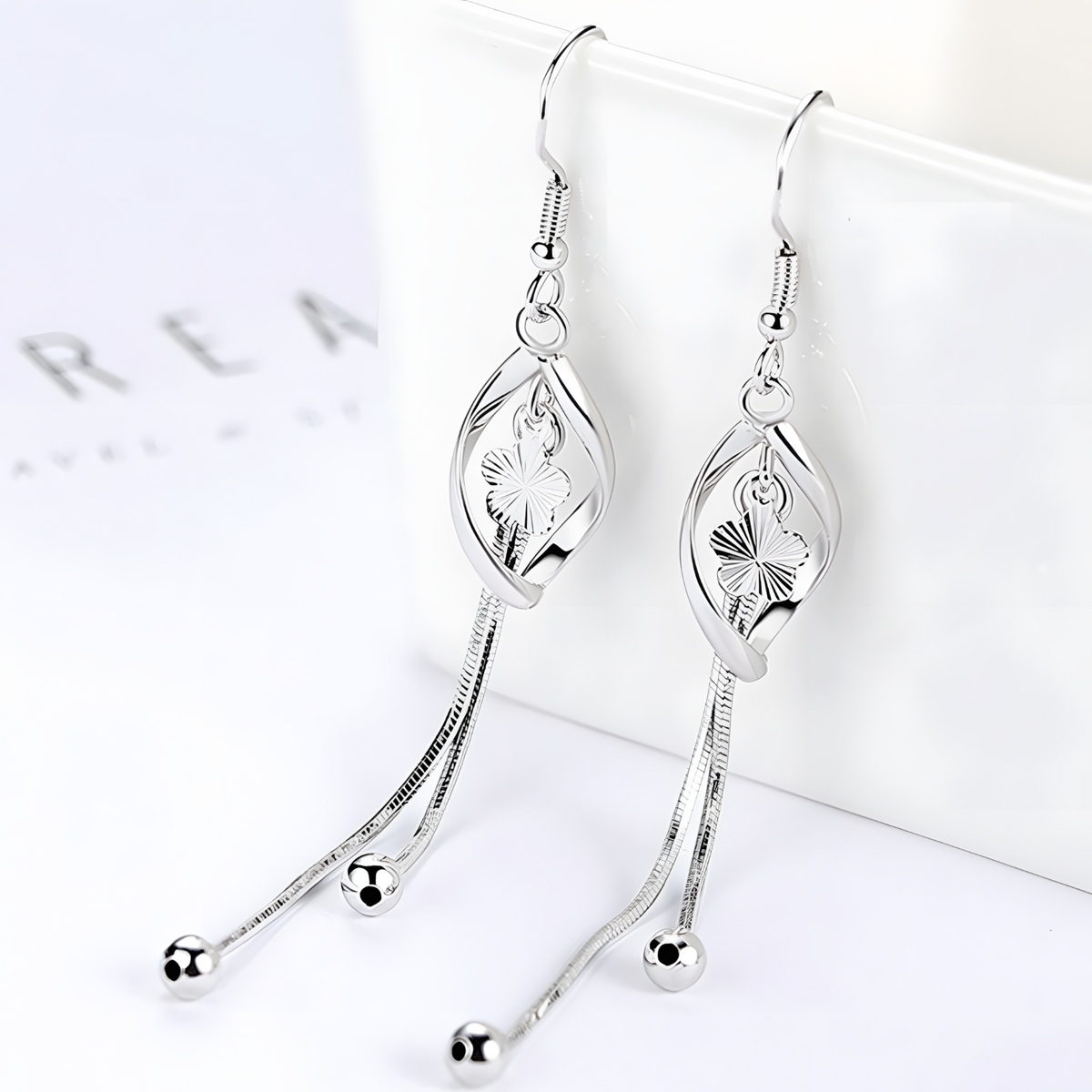 925 Silver-Plated Floral Long Drop Earrings for Women – Elegant Leaf Design 918