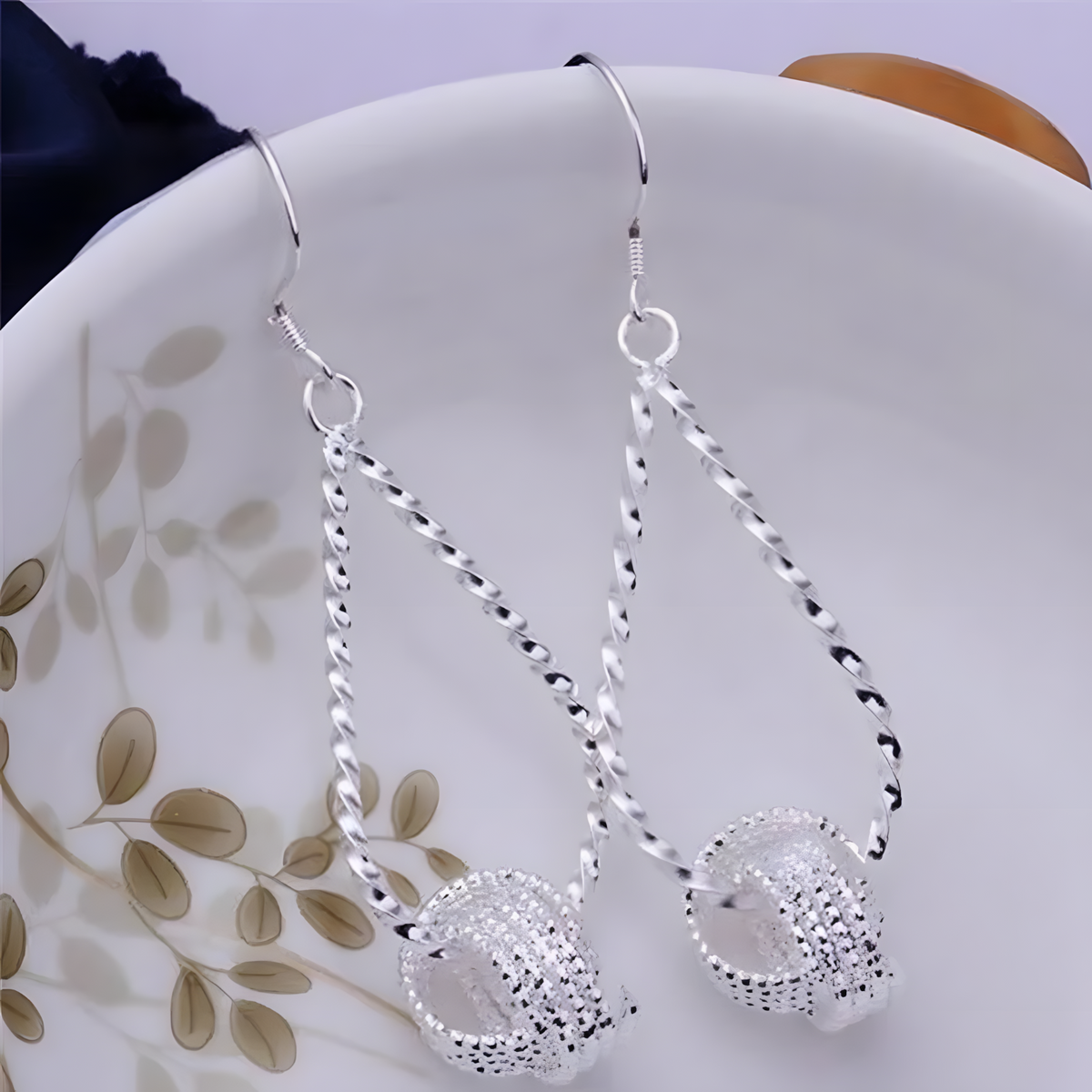 Twisted Knot Dangle Drop Earrings for Women–Copper Alloy 925 Silver Plating 1200