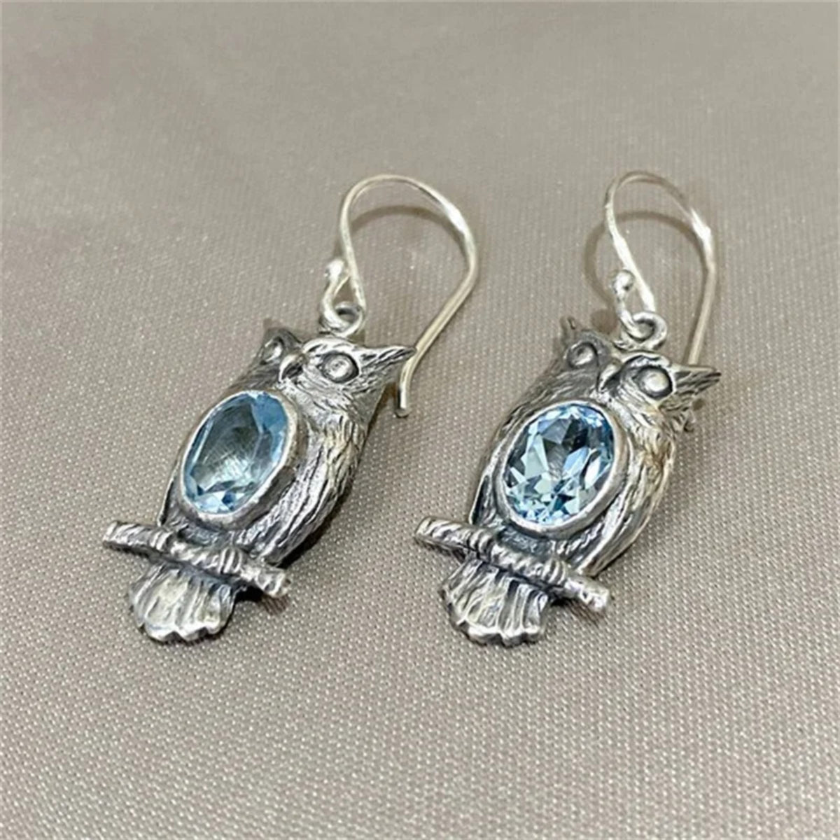 Vintage Owl Dangle Earrings for Women –Zinc Alloy Silver Colour Carved Design B8