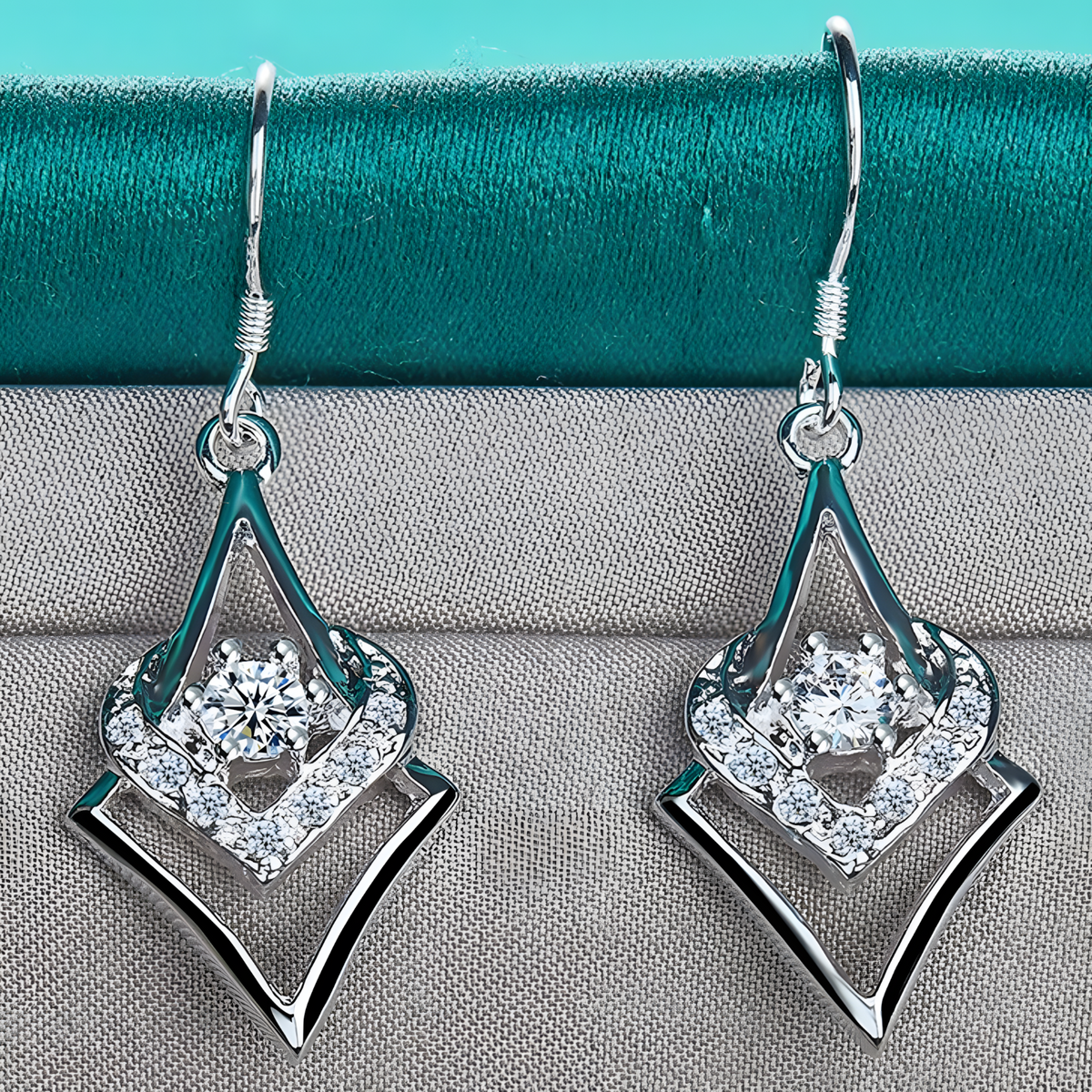 Silver Plated Geometric Heart Drop Earrings-Copper Alloy 925 Silver Plating 1207